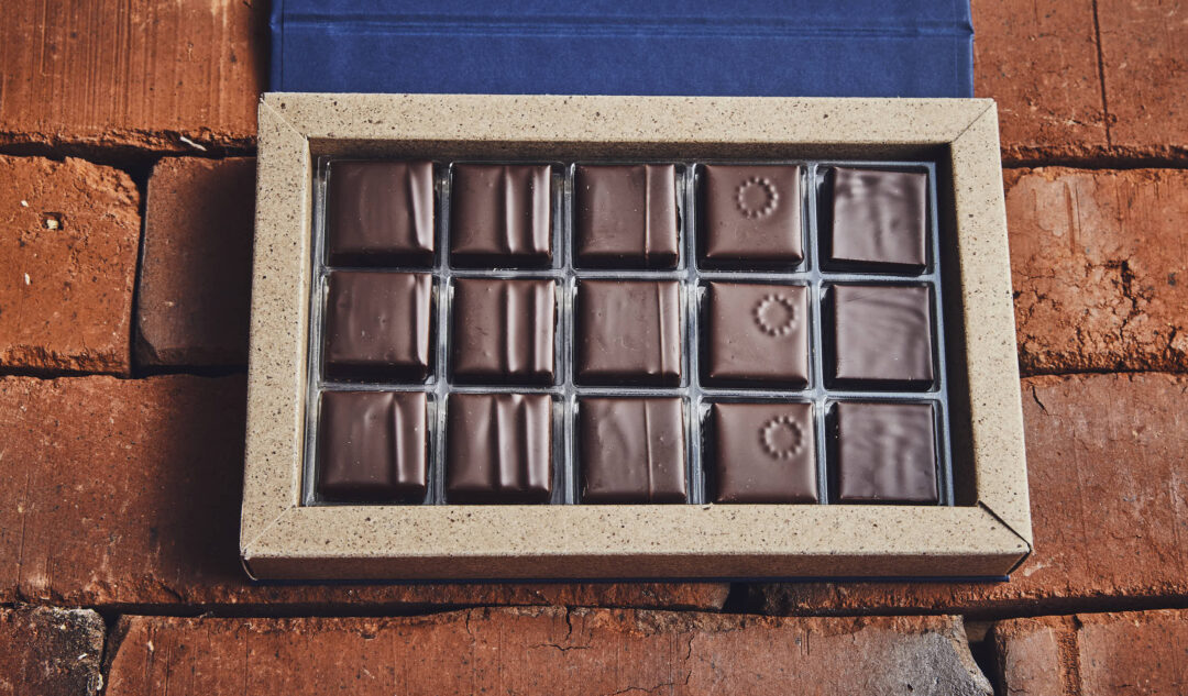 Boite de 30 ganaches pure origine du chef chocolatier Julien Dechenaud