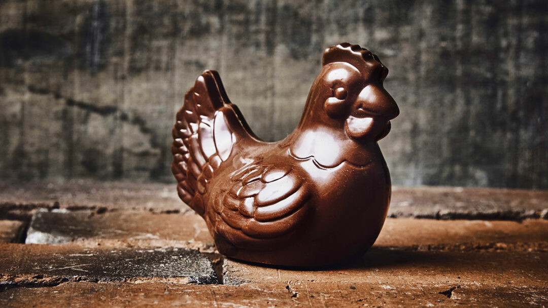 Poule au chocolat au lait du chef chocolatier Julien Dechenaud Paris Vincennes