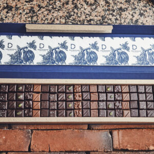 Boite de 92 chocolats pralinés du chef chocolatier Julien Dechenaud
