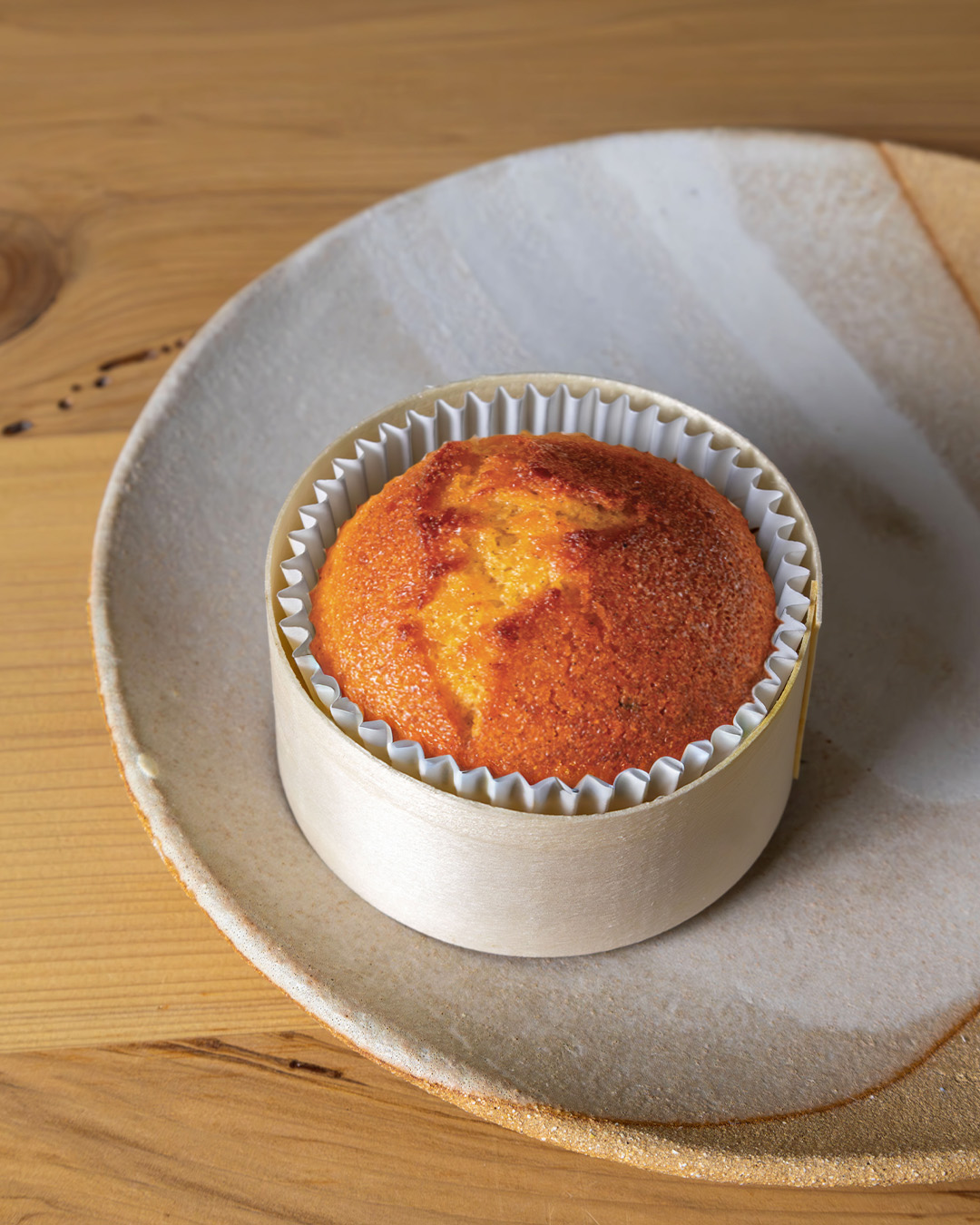 Moelleux , ce financier individuel à l'amande allie douceur et gourmandise. Le compagnon idéal pour un goûter simple et savoureux.