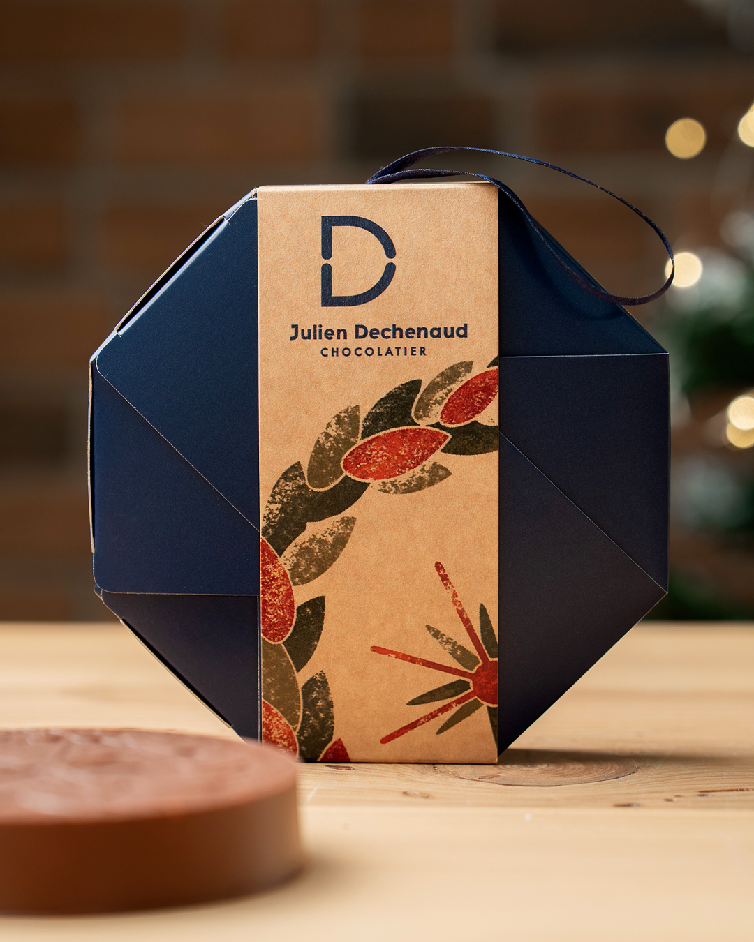 Packaging couronne de noël, illustré par Olivia Paroldi.