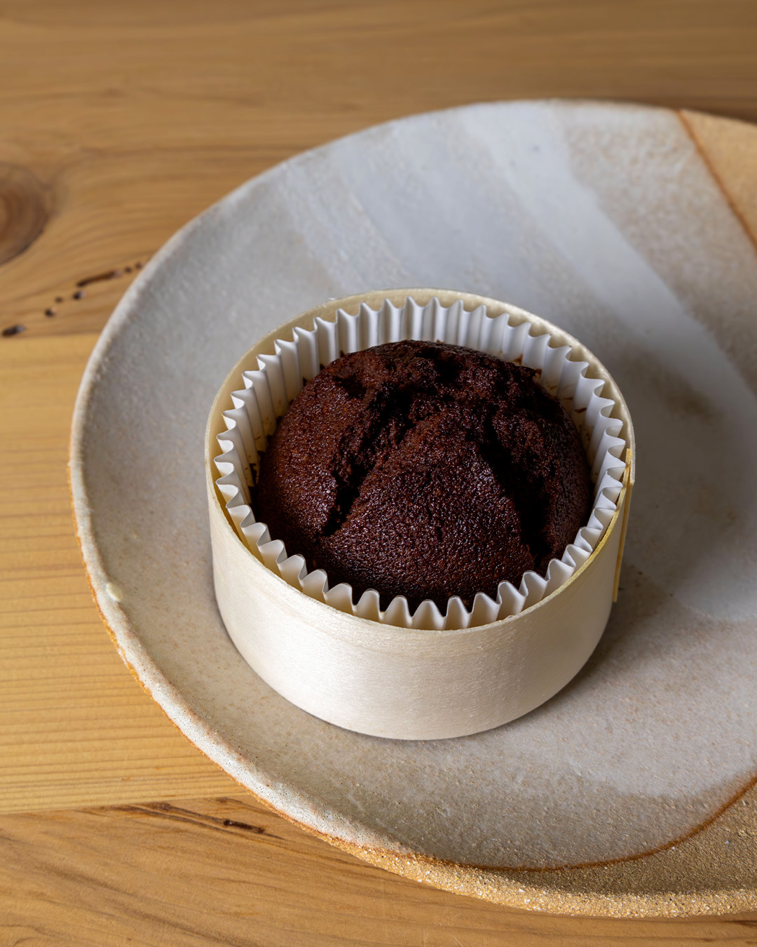 Moelleux et hautement régressif, ce financier individuel au chocolat allie douceur et gourmandise. Le compagnon idéal pour un goûter simple et savoureux.