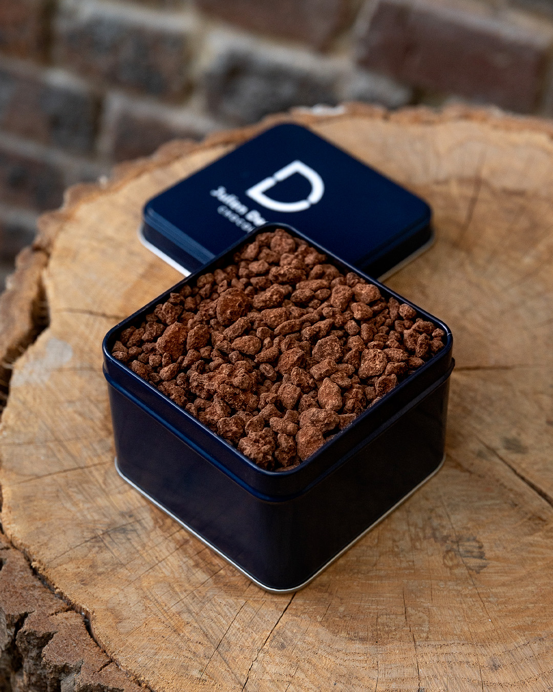 Boite métallique poudre de cacao à l'ancienne.