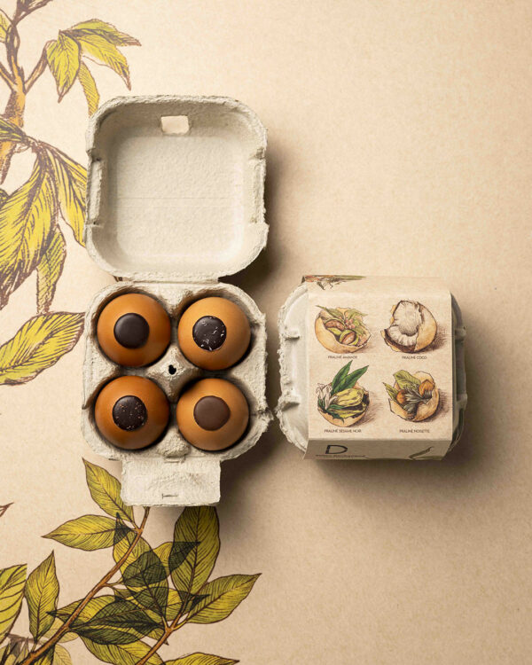 Boite de quatre œufs